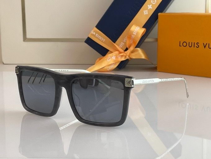 Louis Vuitton Sunglasses ID:20230516-54